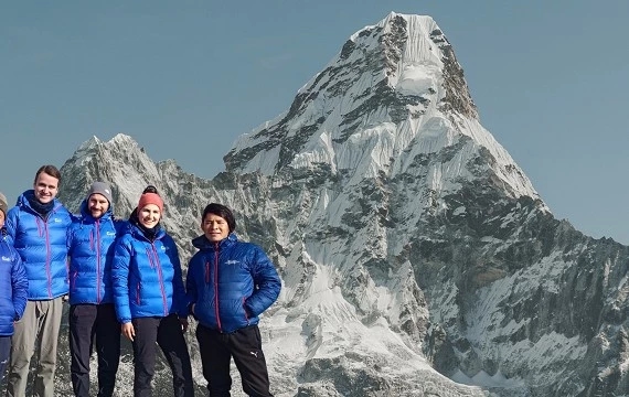 Ama Dablam Base Camp - 13 Days - Discovery World Trekking