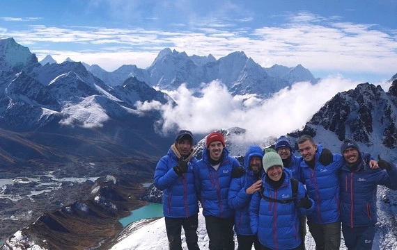 Gokyo Ri Trek - 11 Days - Discovery World Trekking