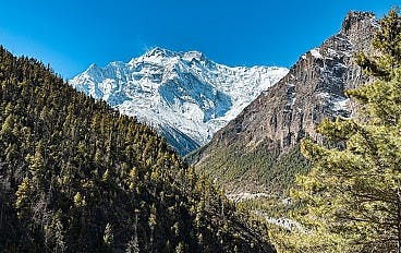 Annapurna Circuit - Mountains & Valleys
